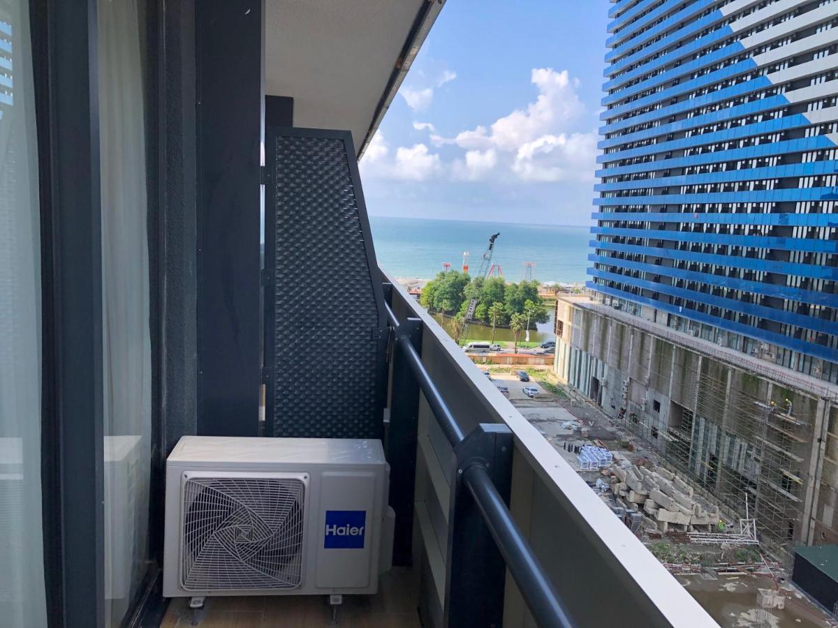 Orbi City Batumi Bagian luar foto