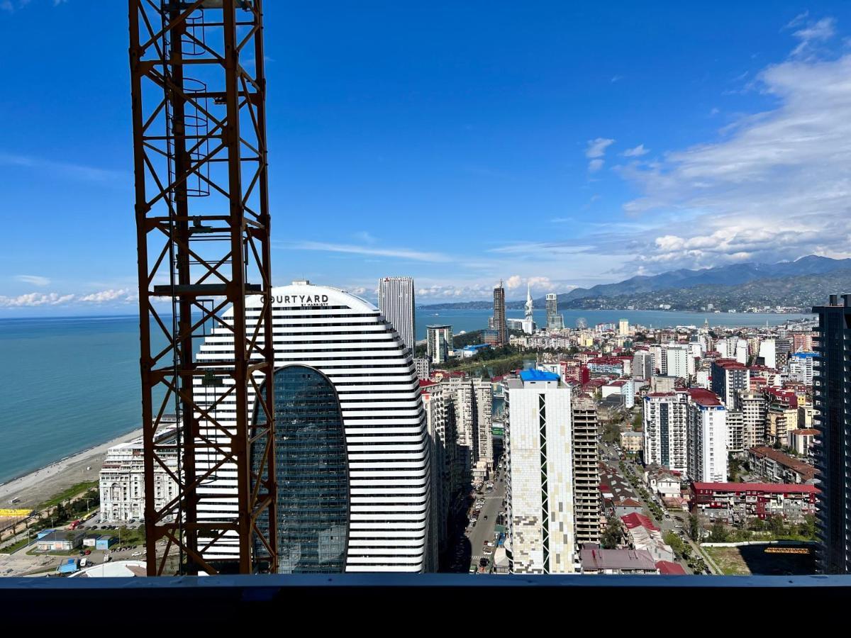 Orbi City Batumi Bagian luar foto